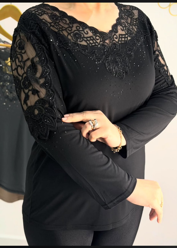 بلوز مجلسی گیپور کارشده زنانه جنس ریون وارداتی